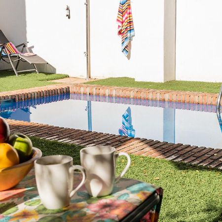 Apartamentos Granata กรานาดา ภายนอก รูปภาพ