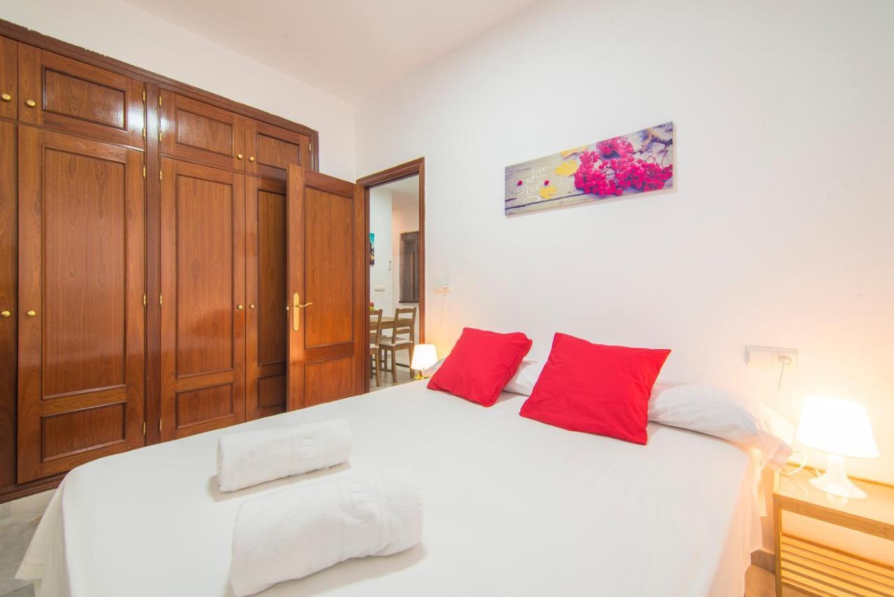Apartamentos Granata กรานาดา ภายนอก รูปภาพ