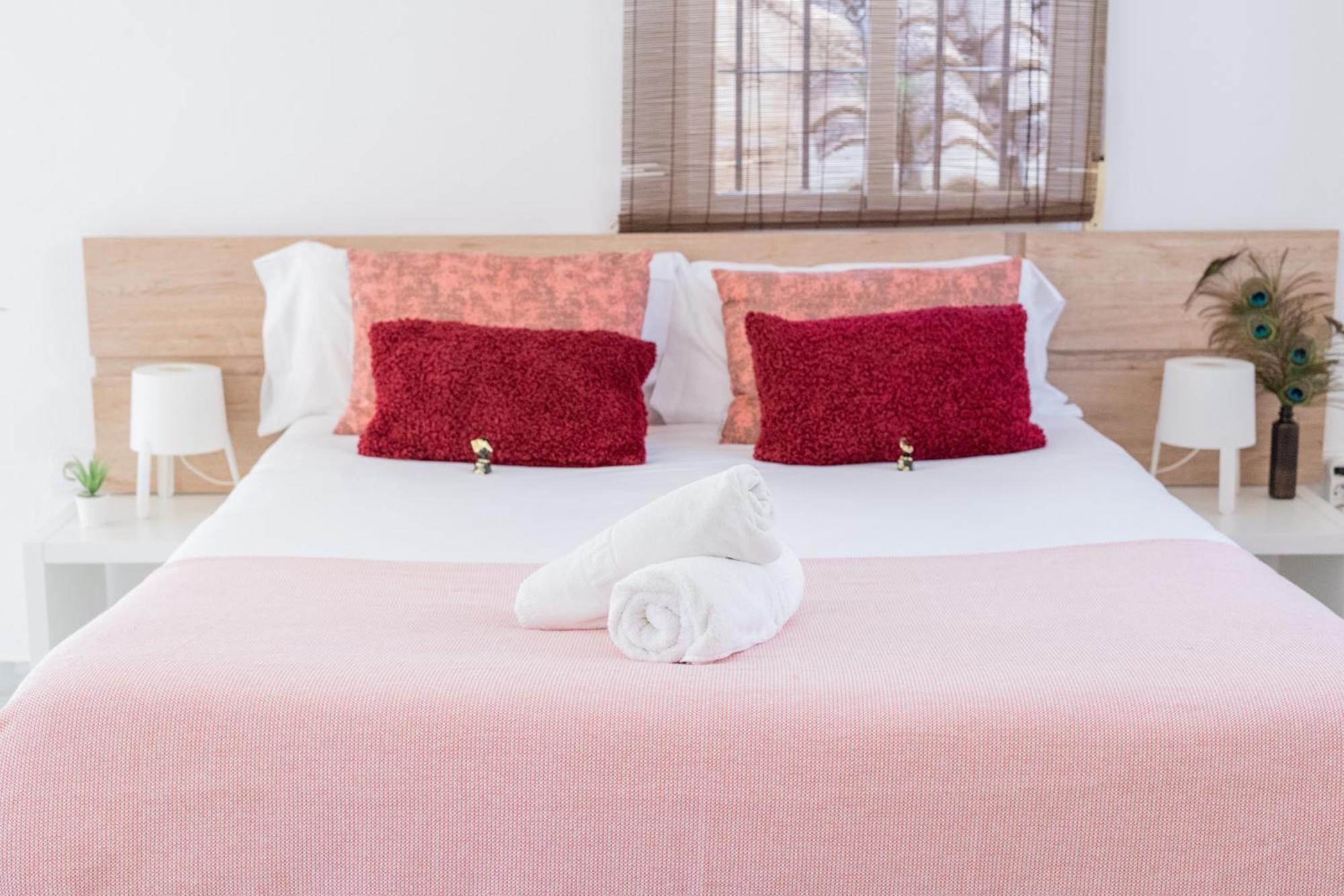 Apartamentos Granata กรานาดา ภายนอก รูปภาพ