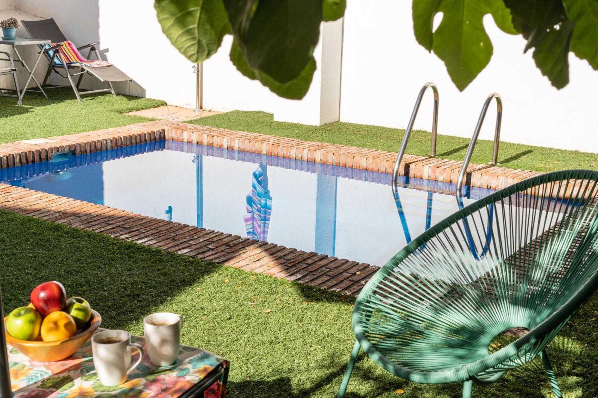 Apartamentos Granata กรานาดา ภายนอก รูปภาพ